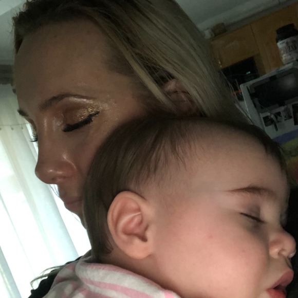 Meet your Posher, Daphne - Picture 1 of 1